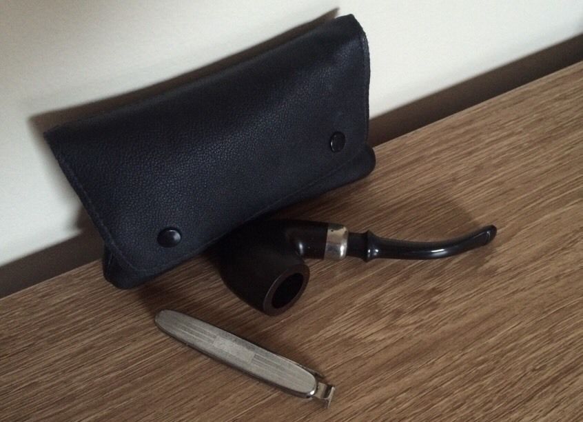 How do YOU carry your pipe, tobacco and gear? Pipes Accessories Pipe Smokers Forums of